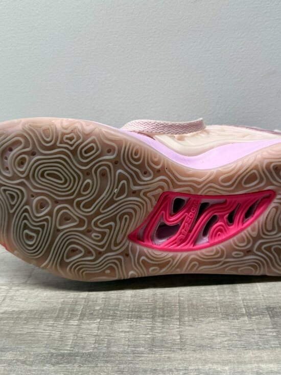 Nike Aunt Pearl KD Kevin Durant Sz 6.5 DQ3852-+600